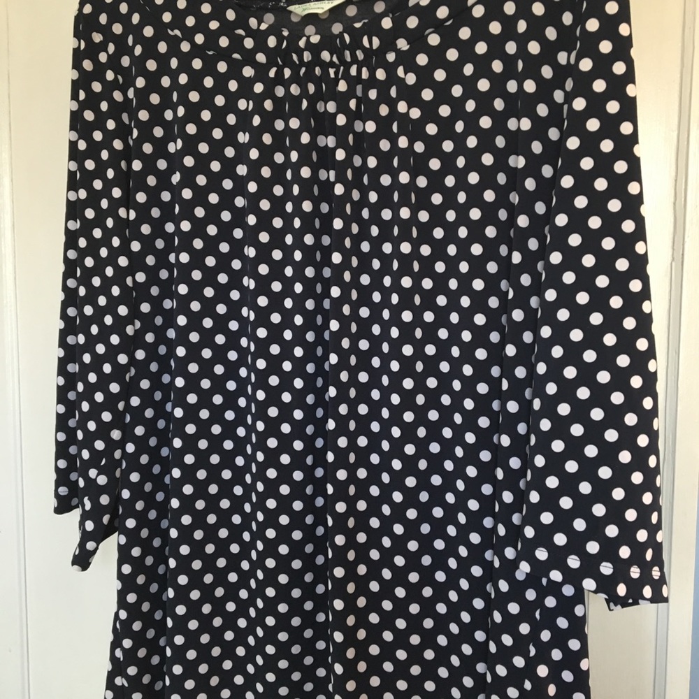 Laura Ashley size 2X. Navy with with polka dots.